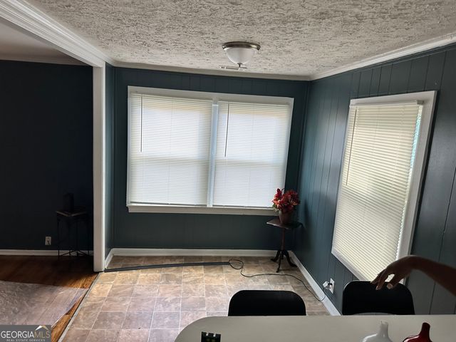 911 Ponce De Leon Circle S, Macon, GA 31206