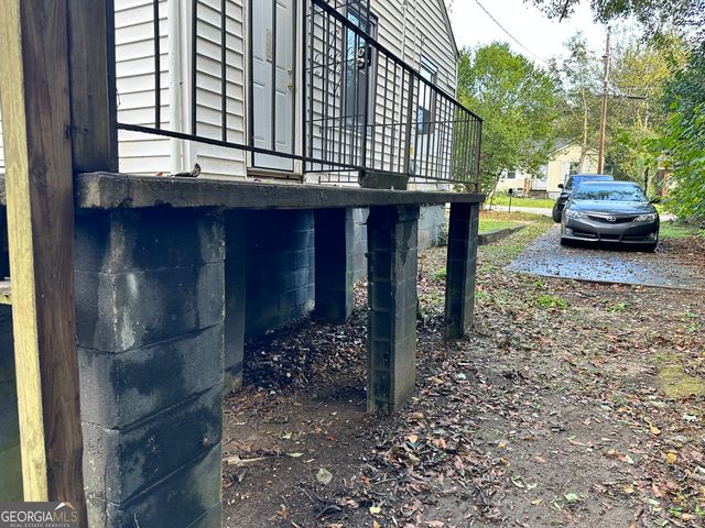 911 Ponce De Leon Circle S, Macon, GA 31206