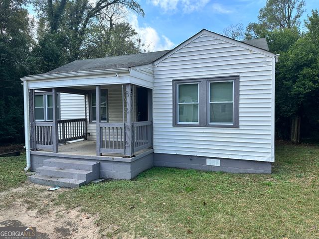 911 Ponce De Leon Circle S, Macon, GA 31206