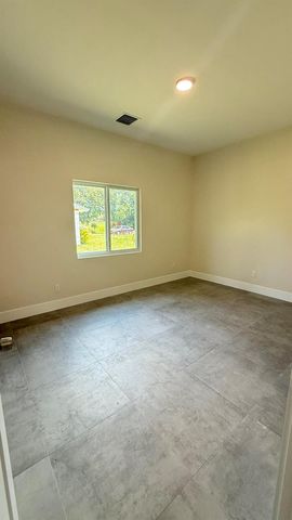 2007 N 49th Street, Fort Pierce, FL 34947