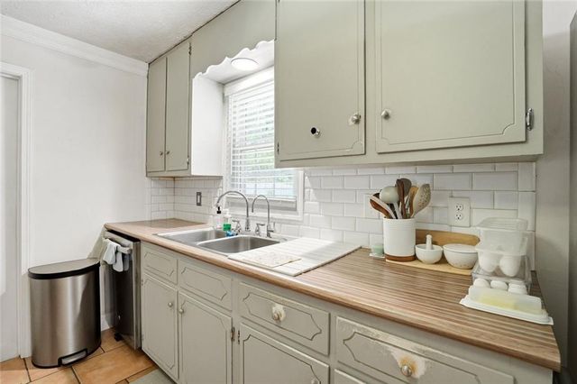 40 Oak Hill Drive, Winder, GA 30680
