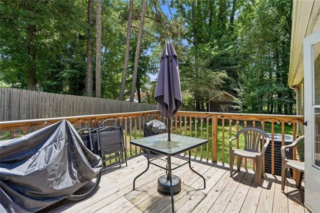 40 Oak Hill Drive, Winder, GA 30680
