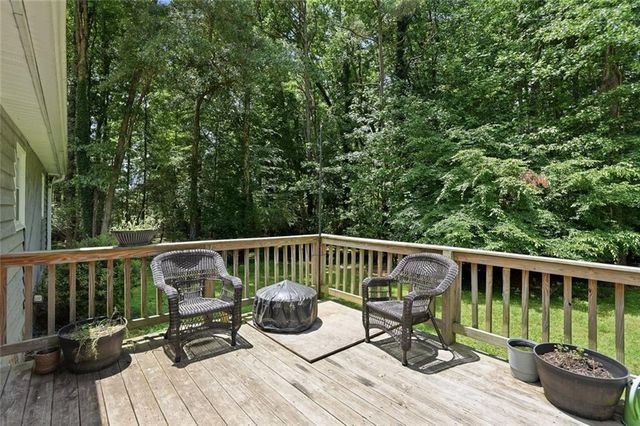 40 Oak Hill Drive, Winder, GA 30680