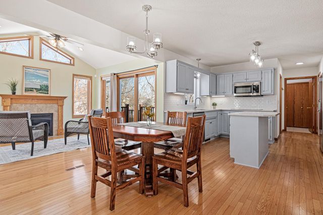 8754 Maryland Avenue N, Brooklyn Park, MN 55445