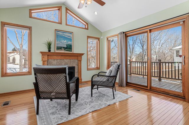 8754 Maryland Avenue N, Brooklyn Park, MN 55445