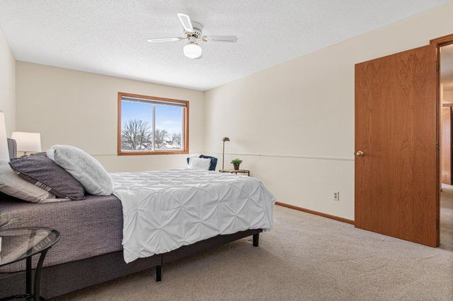 8754 Maryland Avenue N, Brooklyn Park, MN 55445