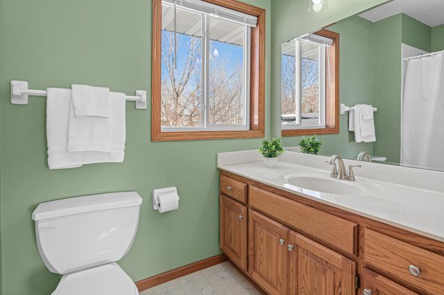 8754 Maryland Avenue N, Brooklyn Park, MN 55445