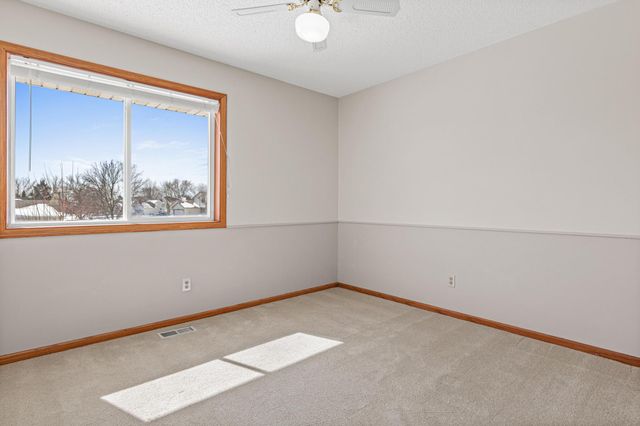 8754 Maryland Avenue N, Brooklyn Park, MN 55445