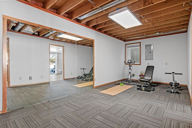 8754 Maryland Avenue N, Brooklyn Park, MN 55445