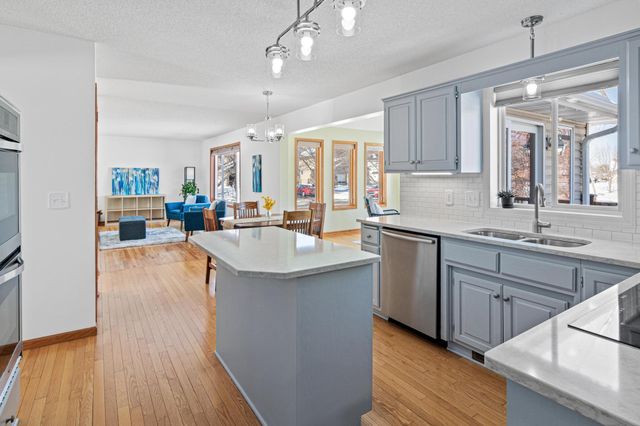 8754 Maryland Avenue N, Brooklyn Park, MN 55445