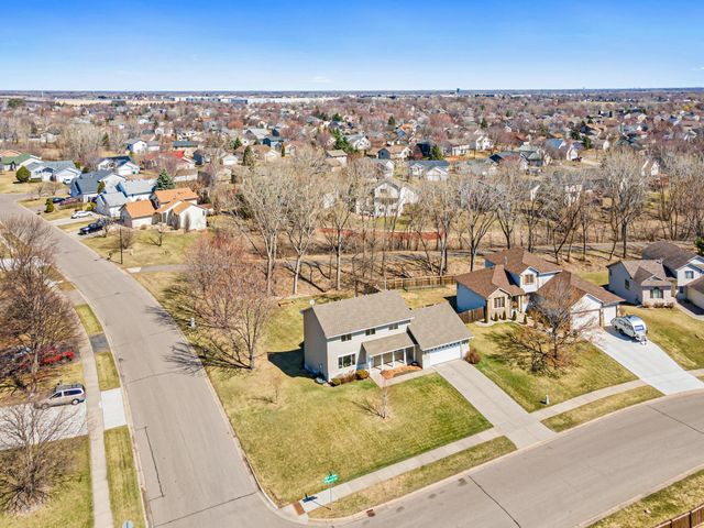 8754 Maryland Avenue N, Brooklyn Park, MN 55445