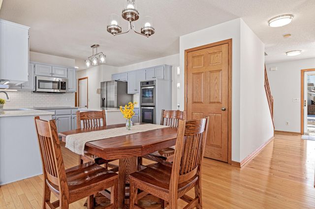 8754 Maryland Avenue N, Brooklyn Park, MN 55445