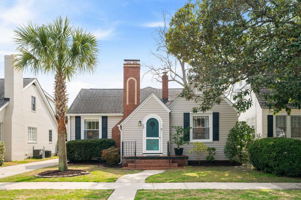 Image 35 of property listing at 237 Gordon Street, Charleston, SC 29403