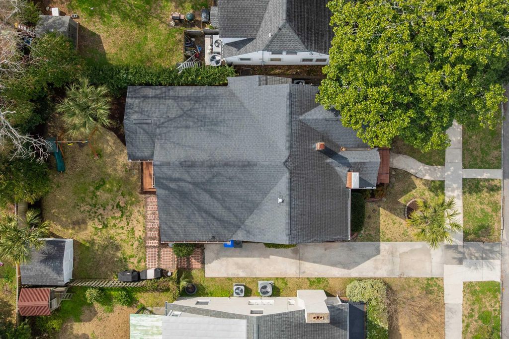 Image 38 of property listing at 237 Gordon Street, Charleston, SC 29403