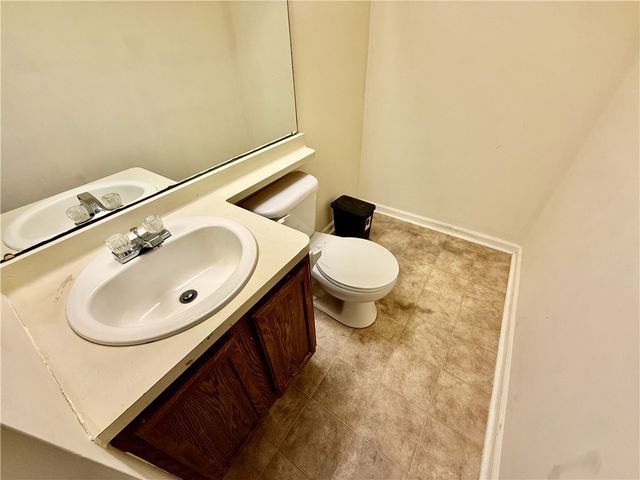 67 Constance West, Greece, NY 14612