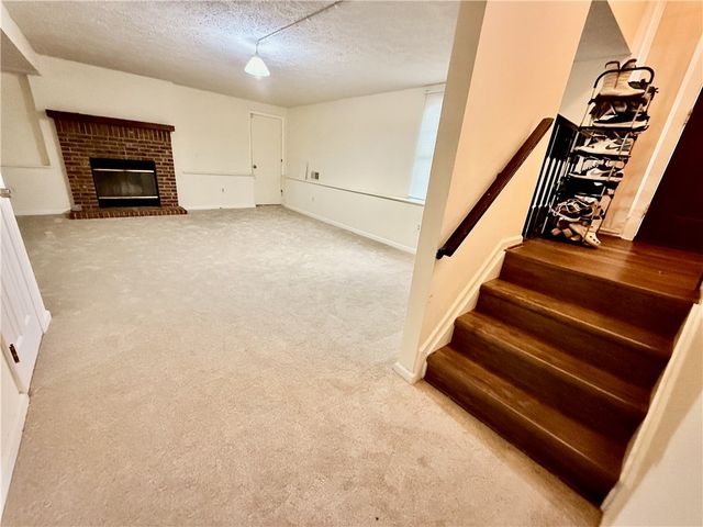 67 Constance West, Greece, NY 14612
