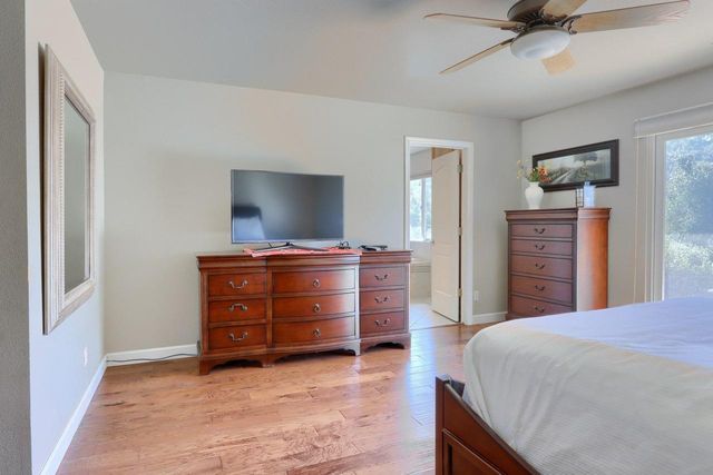 38788 Goldenrod Lane, Oakhurst, CA 93644