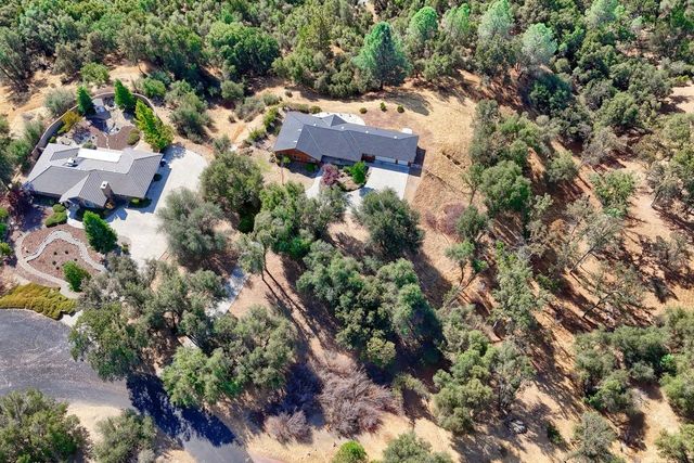 38788 Goldenrod Lane, Oakhurst, CA 93644