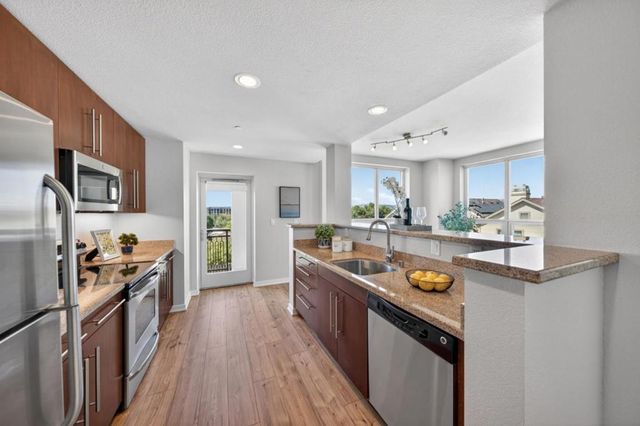 1375 Lick Avenue 421, San Jose, CA 95110