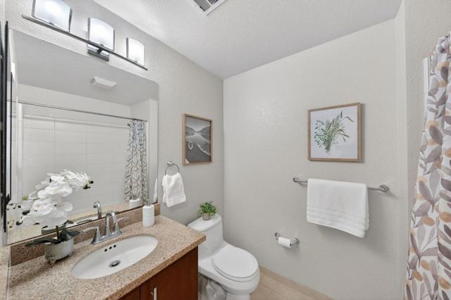 1375 Lick Avenue 421, San Jose, CA 95110