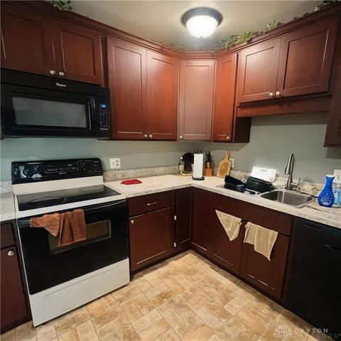 1655 Saratoga Drive, Troy, OH 45373