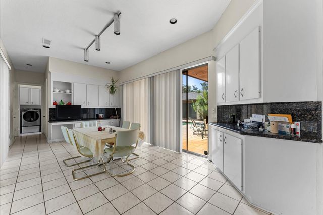 8103 Lake Edge Court, Houston, TX 77071