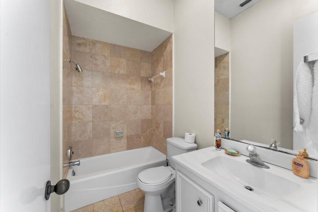 8103 Lake Edge Court, Houston, TX 77071