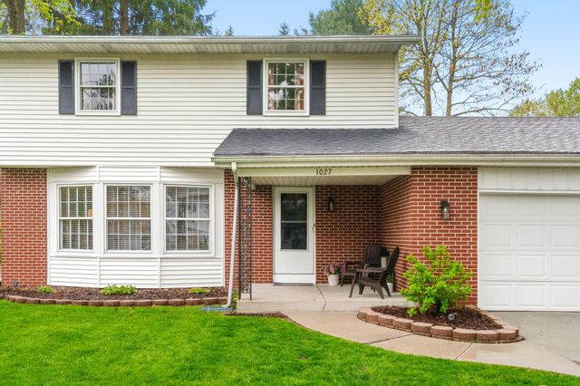 1027 Piccadilly Road, Kalamazoo, MI 49006