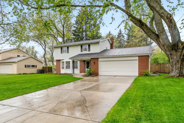 1027 Piccadilly Road, Kalamazoo, MI 49006