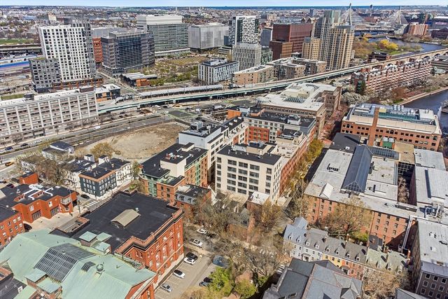 17 Otis St 105, Cambridge, MA 02141