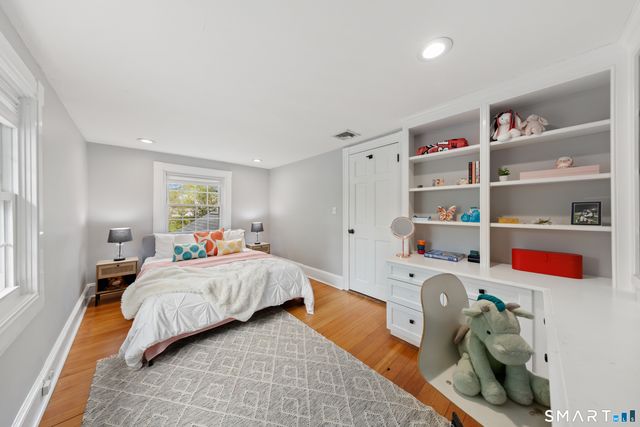 4 Wake Robin Road, Westport, CT 06880
