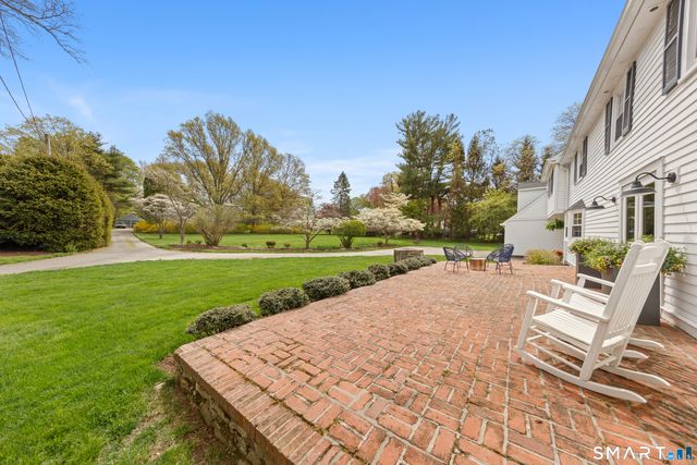 4 Wake Robin Road, Westport, CT 06880