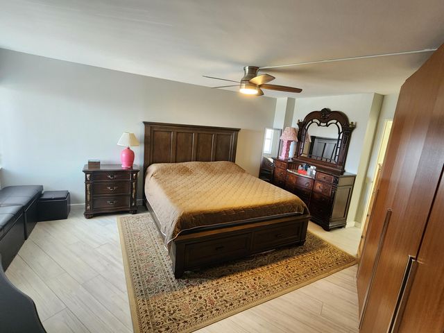1200 HIBISCUS Avenue 1006, Pompano Beach, FL 33062