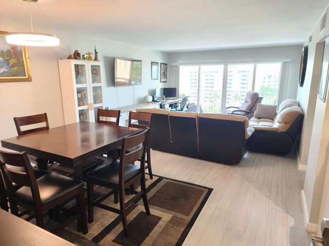 1200 HIBISCUS Avenue 1006, Pompano Beach, FL 33062