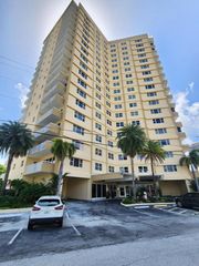 1200 HIBISCUS Avenue 1006, Pompano Beach, FL 33062