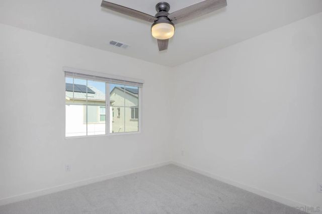 219 Canopy Trails Place, Fallbrook, CA 92028