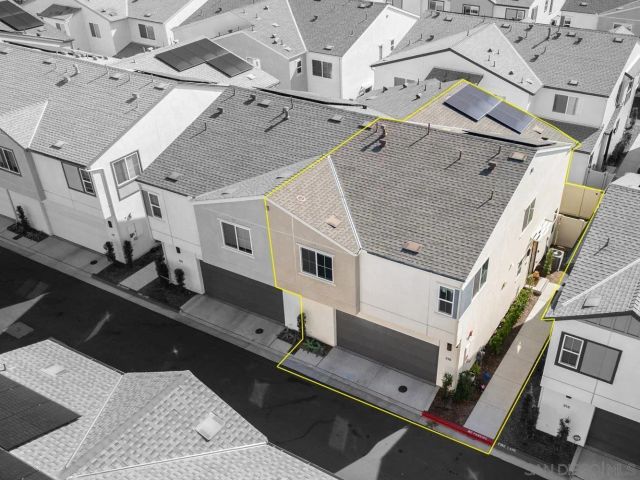 219 Canopy Trails Place, Fallbrook, CA 92028