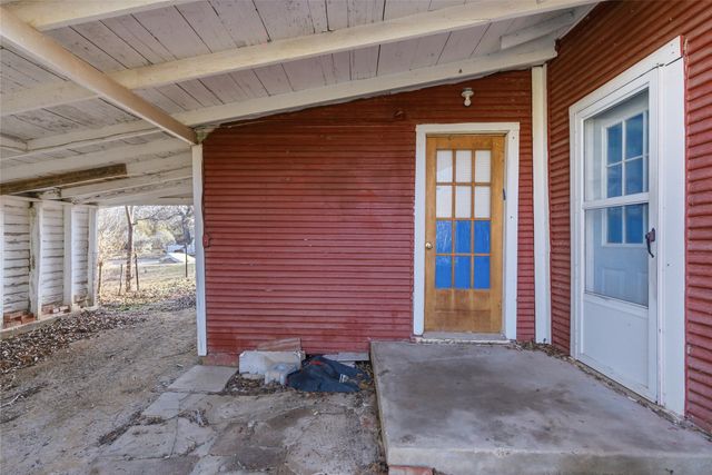 309 S Ostrom Avenue, Eastland, TX 76448