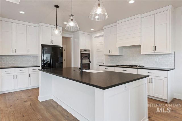 3960 E Mardia Street, Meridian, ID 83642