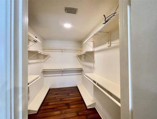 1602 Lawick Circle, Sugar Land, TX 77478