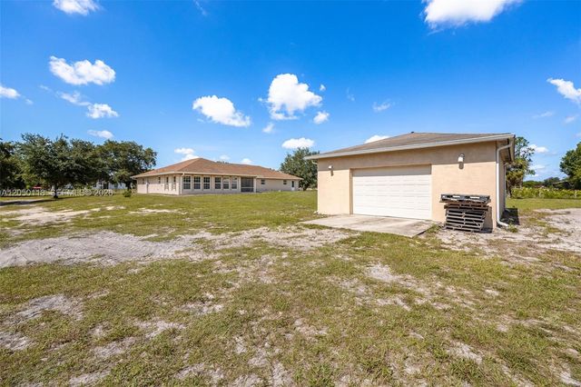 7764 14th Place, Labelle, FL 33935