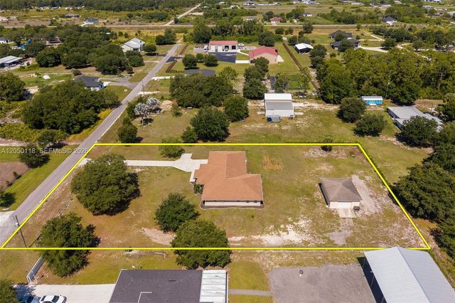 7764 14th Place, Labelle, FL 33935