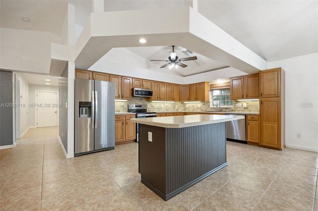 7764 14th Place, Labelle, FL 33935