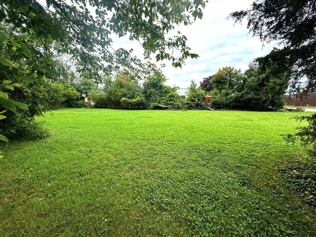 1146 Greenfield Avenue, Waukegan, IL 60085