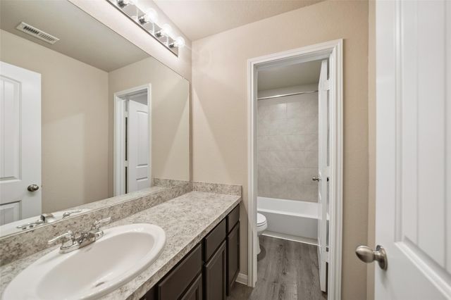 2335 Mount Locke Path, Conroe, TX 77301