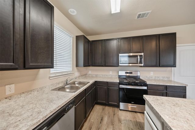 2335 Mount Locke Path, Conroe, TX 77301