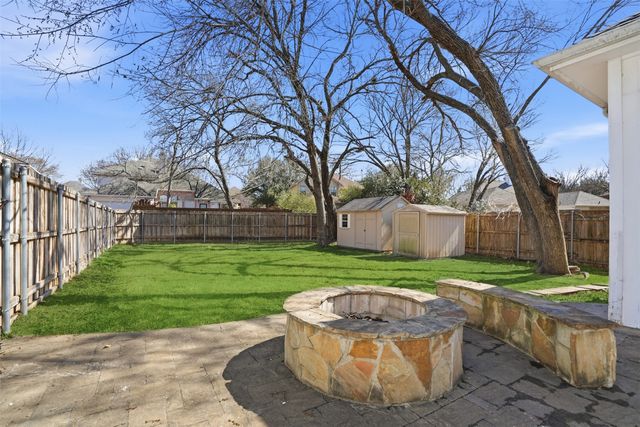 3104 Stonehenge Drive, Richardson, TX 75082