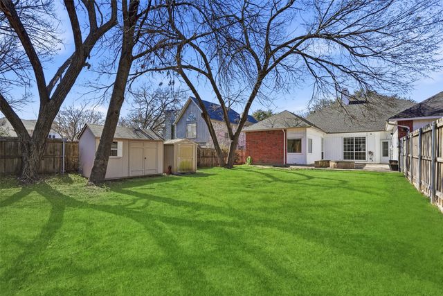 3104 Stonehenge Drive, Richardson, TX 75082