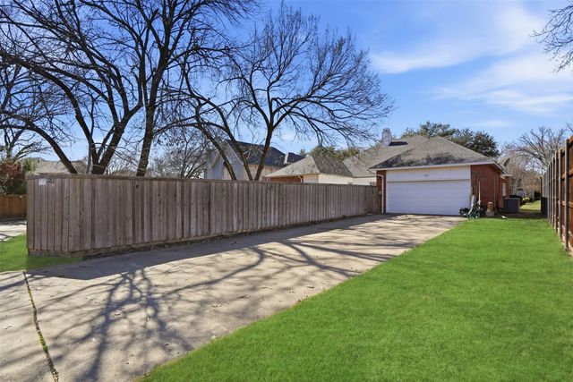 3104 Stonehenge Drive, Richardson, TX 75082