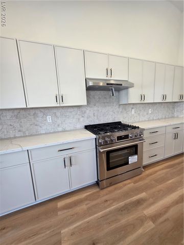 7430 Bisonwood Avenue, Las Vegas, NV 89131